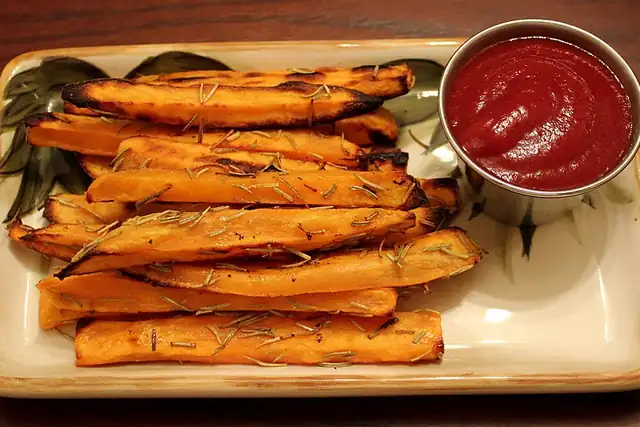 Crispy Baked Sweet Potato Fries