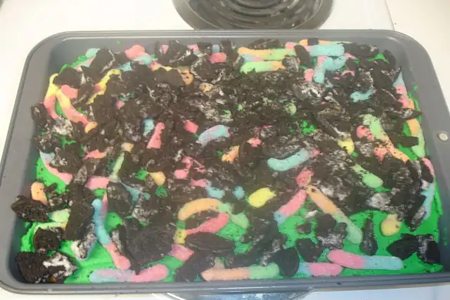 Halloween Dirt Cake
