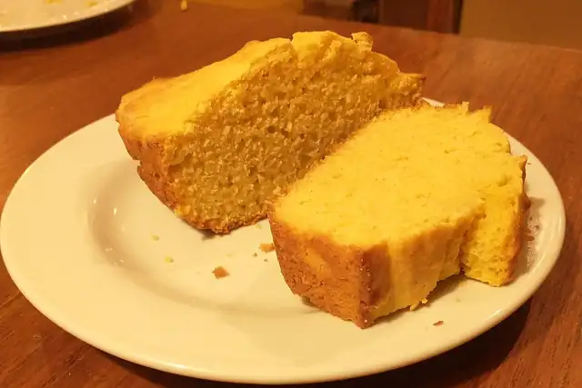 Jalapeño Cheddar Cornbread