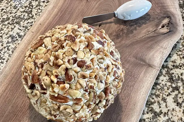 Smoky Nut-Crusted Cheese Ball